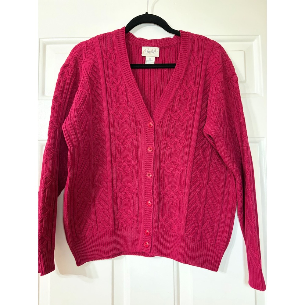 Essential Elements | Cable Knit Button Cardigan | Medium || Magenta|